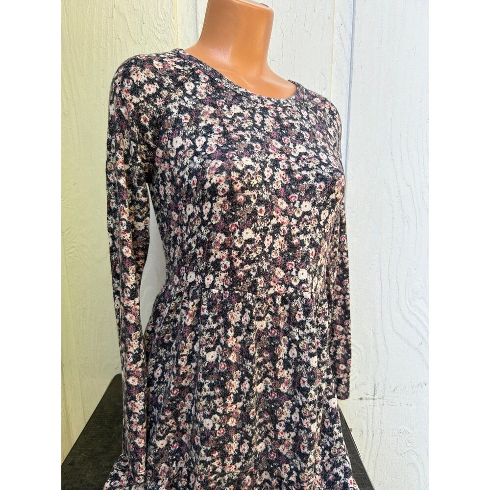 Women’s art class size XL Long Sleeve Floral Dress